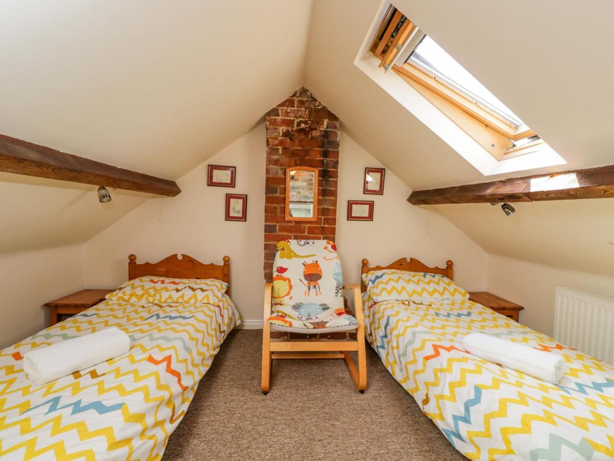 Parkfield Cottage Sturminster Marshall Eksteriør billede